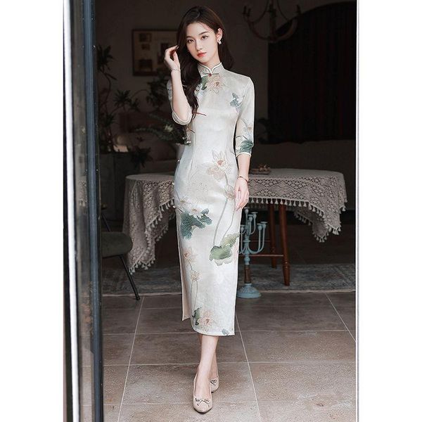 ethnic clothing young cheongsam girl chinese style long sleeve suede print elegant temperament daily life outfit thickened., Red
ethnic clothing young cheongsam girl chinese style long sleeve suede print elegant temperament daily life outfit thickened., Red