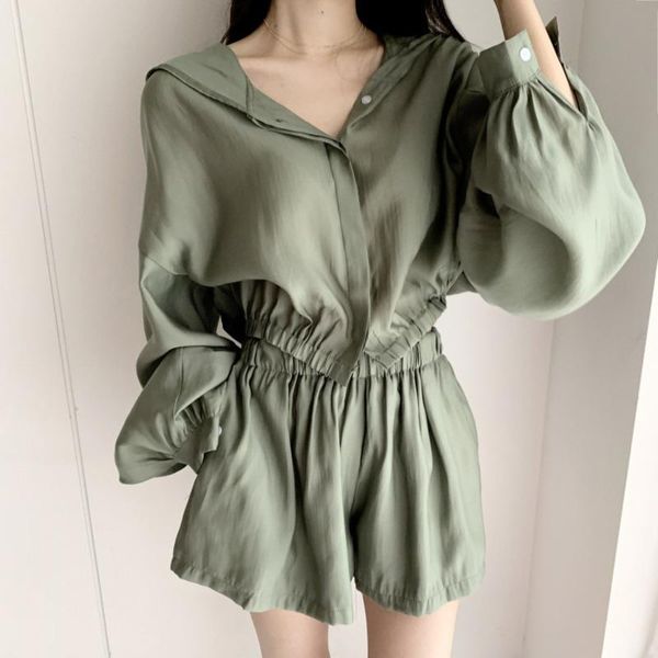 women's tracksuits thin loose hooded shirt jacket korean chic+casual shorts solid color sports clothing leisure suit 2021 autumn, Gray
women's tracksuits thin loose hooded shirt jacket korean chic+casual shorts solid color sports clothing leisure suit 2021 autumn, Gray