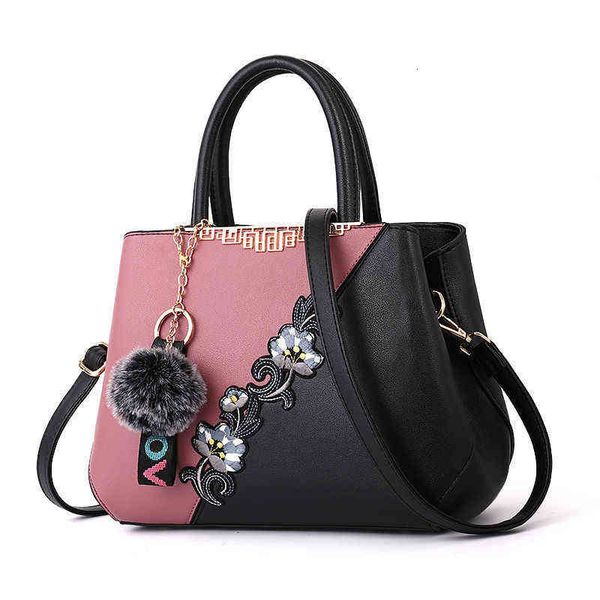 evening bags women's 2022 summer versatile splicing hand travel elegant women's shoulder bag
evening bags women's 2022 summer versatile splicing hand travel elegant women's shoulder bag