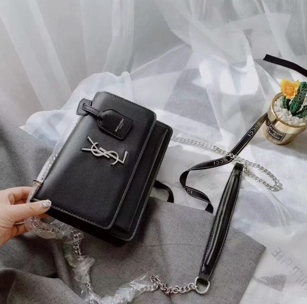 7a highest quality fashion women's evening coin purse embossed classic clutch wallet designers bag box dustbags handbags with tags hand, Red;black
7a highest quality fashion women's evening coin purse embossed classic clutch wallet designers bag box dustbags handbags with tags hand, Red;black