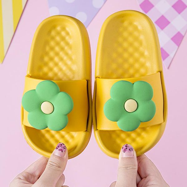 slipper children' slippers girls boys indoor shoes soft bottom cartoon cute sandals, Black;grey
slipper children' slippers girls boys indoor shoes soft bottom cartoon cute sandals, Black;grey