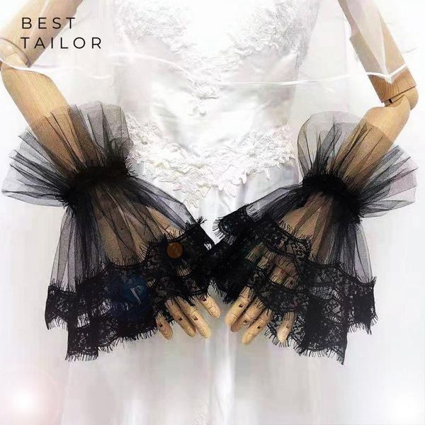bridal gloves black lace wedding accessoire short mariage agaric pleated ruffles horn cuffs femme accessories, White
bridal gloves black lace wedding accessoire short mariage agaric pleated ruffles horn cuffs femme accessories, White