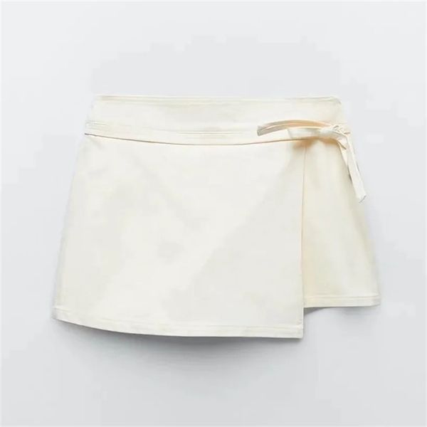 bbwm chic lace side zipper hakama women fashion casual skirt elegant ladies a line mini culottes 210624, White;black
bbwm chic lace side zipper hakama women fashion casual skirt elegant ladies a line mini culottes 210624, White;black