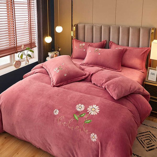 high grade embroidered winter thickened warm milk four piece bed sheet quilt cover bedding baby double-sided veet
high grade embroidered winter thickened warm milk four piece bed sheet quilt cover bedding baby double-sided veet