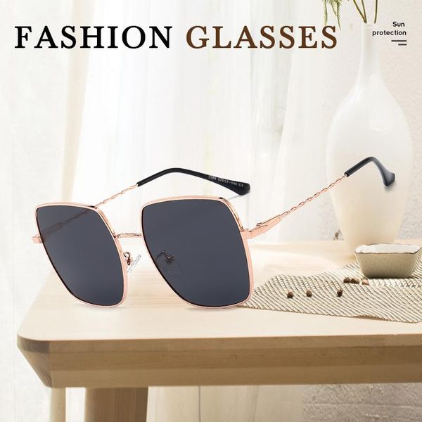 sunglasses polarized women's fashion luxury square metal frame ultralight glasses tac lenses unisex, White;black
sunglasses polarized women's fashion luxury square metal frame ultralight glasses tac lenses unisex, White;black