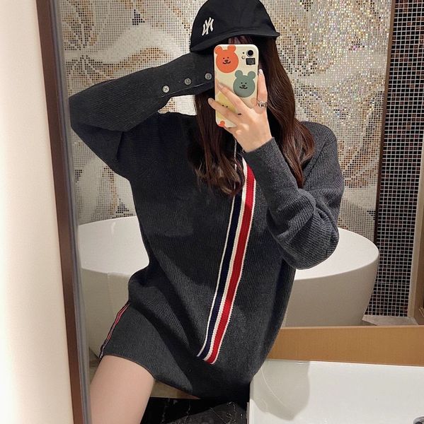 tb2021 autumn and winter new korean fashion high neck pullover sweater women's solid color bottomed sweater, White;black
tb2021 autumn and winter new korean fashion high neck pullover sweater women's solid color bottomed sweater, White;black