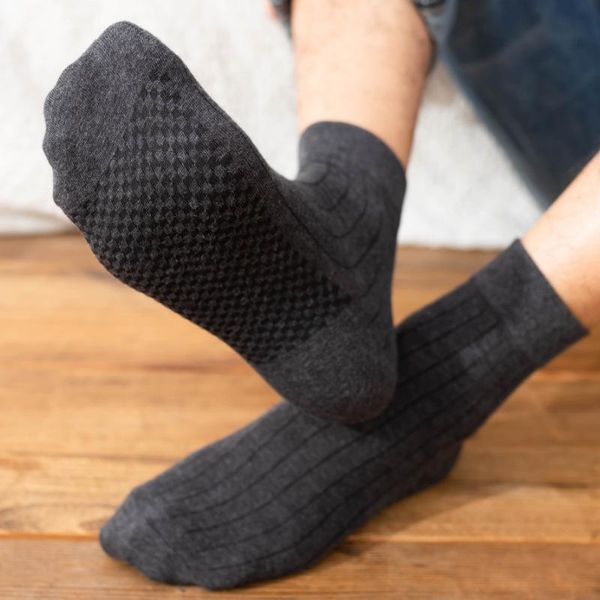 arrival men's sports socks solid color stretchy breathable basketball high elastic anti-sweat anti slip cycling, Black
arrival men's sports socks solid color stretchy breathable basketball high elastic anti-sweat anti slip cycling, Black