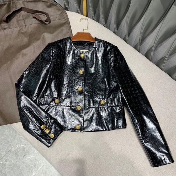 women's leather & faux quality 100% sheepskin short jacket women 2021 high-end gold buttons o-neck black crocodile patent coat jackets
women's leather & faux quality 100% sheepskin short jacket women 2021 high-end gold buttons o-neck black crocodile patent coat jackets
