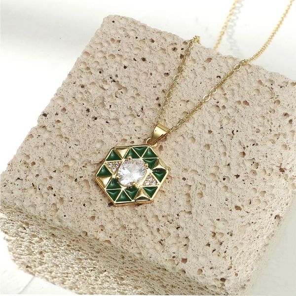 pendant necklaces 2021 gold necklace for women green triangle simple rhinestone fashion femme jewelry gift accessories, Silver
pendant necklaces 2021 gold necklace for women green triangle simple rhinestone fashion femme jewelry gift accessories, Silver