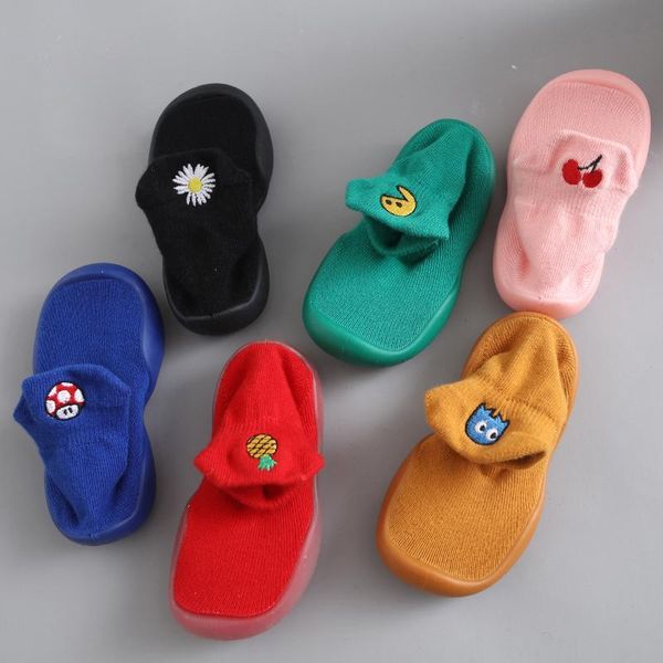 first walkers born baby toddler socks girls boys shoes non-slip soft rubber sock cartoon animal style floor
first walkers born baby toddler socks girls boys shoes non-slip soft rubber sock cartoon animal style floor