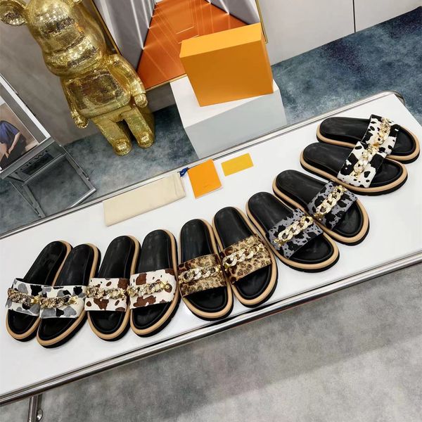 selling summer thick soled couple designer slippers leopard print horsehair metal chains beach slides sandals scuffs fashion daily home leis, Black
selling summer thick soled couple designer slippers leopard print horsehair metal chains beach slides sandals scuffs fashion daily home leis, Black