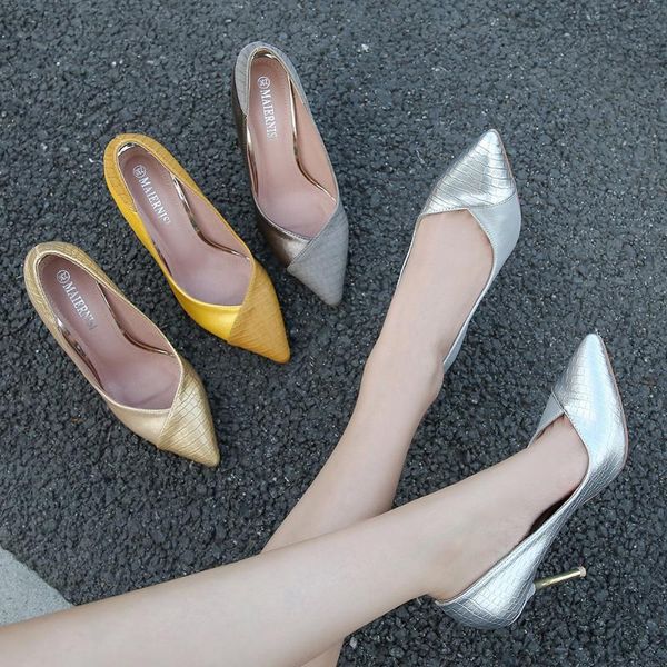 dress shoes 2021 japan and korea all-match metal high-heeled banquet daily white-collar office women's, Black
dress shoes 2021 japan and korea all-match metal high-heeled banquet daily white-collar office women's, Black