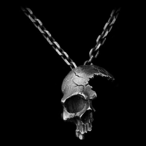 pendant necklaces 2021 explosions retro half skull necklace metal gothic jewelry choker crow chain skeleton trendy, Silver
pendant necklaces 2021 explosions retro half skull necklace metal gothic jewelry choker crow chain skeleton trendy, Silver