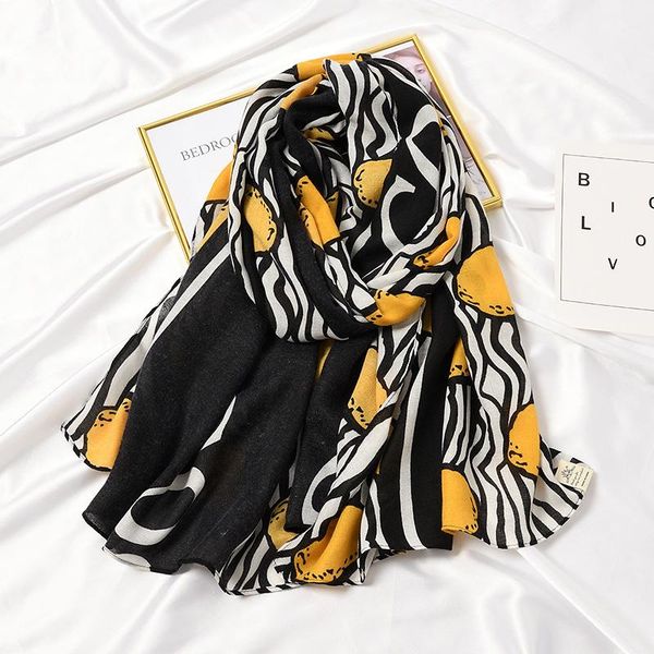 scarves design brand women scarf fashion print cotton spring winter warm hijabs lady foulard bandana plaid w120, Blue;gray
scarves design brand women scarf fashion print cotton spring winter warm hijabs lady foulard bandana plaid w120, Blue;gray