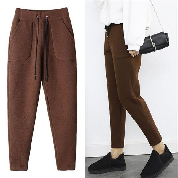 women's pants & capris women pencil sweatpants 2021 spring plus size ol style work suit pant loose trousers, Black;white
women's pants & capris women pencil sweatpants 2021 spring plus size ol style work suit pant loose trousers, Black;white