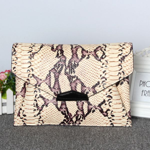 evening bags summer leather women's hand holding envelope one shoulder messenger women's dinner hand holding small
evening bags summer leather women's hand holding envelope one shoulder messenger women's dinner hand holding small