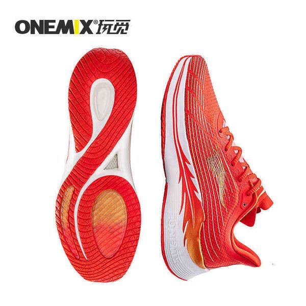 play and find men's marathon running sho with color in 2021 summer, inlaid golden red carbon board combination awer
play and find men's marathon running sho with color in 2021 summer, inlaid golden red carbon board combination awer
