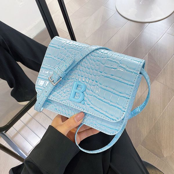high-quality s paris 2021 new hourglass fish pattern hand women's one shoulder net red same style messenger bag hair
high-quality s paris 2021 new hourglass fish pattern hand women's one shoulder net red same style messenger bag hair