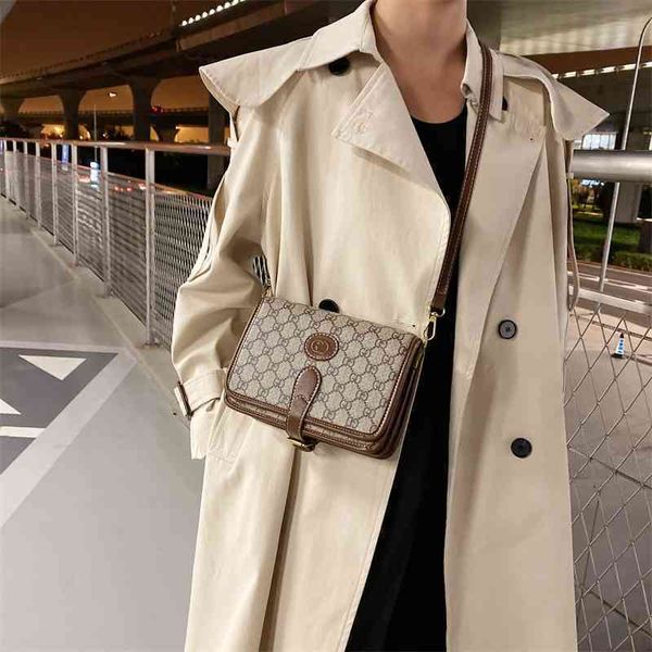 2022 latest handbag factory store on double network red live broadcast of the same small square bonded printing mobile phone single shoulder
2022 latest handbag factory store on double network red live broadcast of the same small square bonded printing mobile phone single shoulder