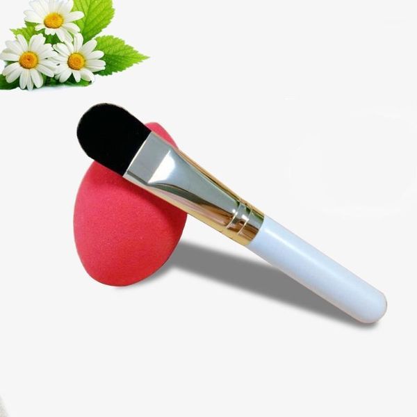 mini short facial mask brush with soft bristles, wooden handle, smearing brush, beauty salon spa mud m1
mini short facial mask brush with soft bristles, wooden handle, smearing brush, beauty salon spa mud m1