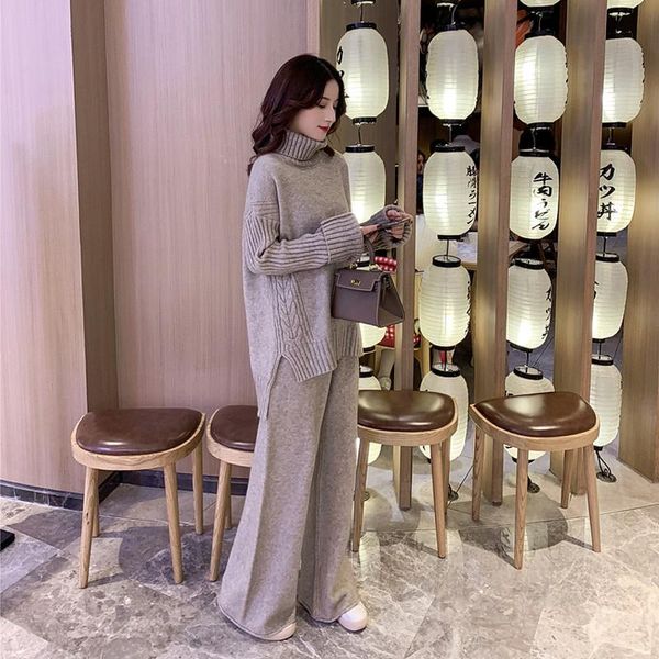 autumn and winter lazy wind loose turtleneck sweater suit women's western style fashion wide-leg pants two-piece sweaters, White;black
autumn and winter lazy wind loose turtleneck sweater suit women's western style fashion wide-leg pants two-piece sweaters, White;black