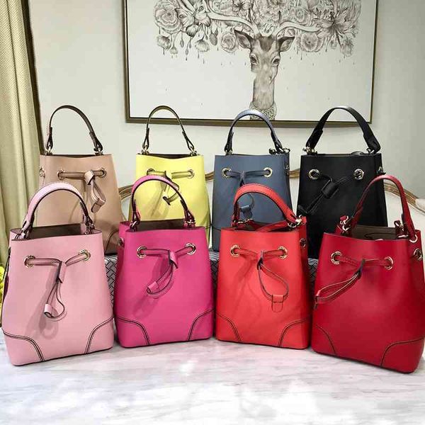 women luxurys designers bags 2021 small drawstring stacy bucket designer handbag handbags totes crossbody bag
women luxurys designers bags 2021 small drawstring stacy bucket designer handbag handbags totes crossbody bag