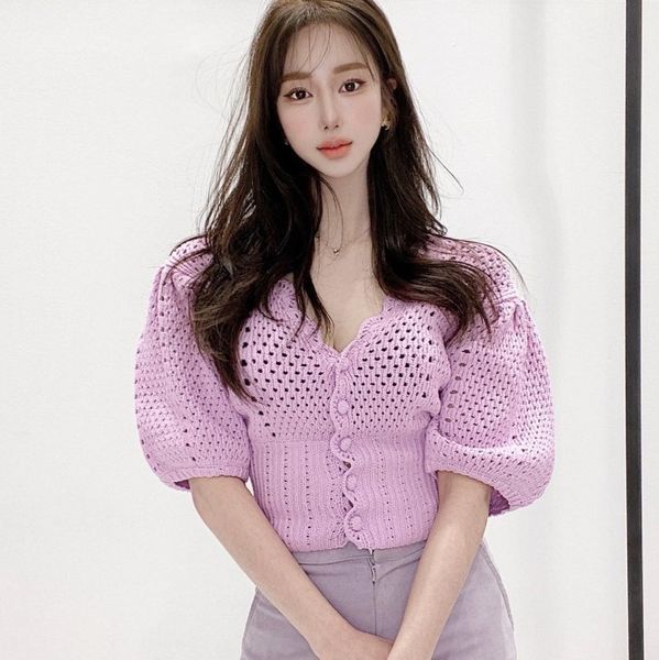 new female sweater women winter pullover knitting overszie long sleeve girls loose sweaters knitted outerwear thin 210420, White;black
new female sweater women winter pullover knitting overszie long sleeve girls loose sweaters knitted outerwear thin 210420, White;black