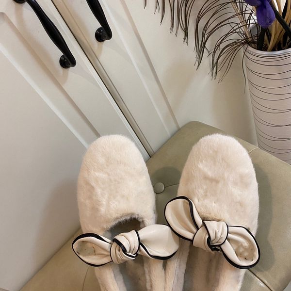 cute college and fur shoes white simple sandals lovely wind high-quality anti-leather velvet single , one word with ladies casual bow decora, Black
cute college and fur shoes white simple sandals lovely wind high-quality anti-leather velvet single , one word with ladies casual bow decora, Black