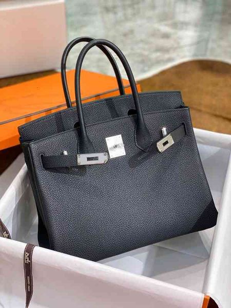 good 9a+bag women purse designer tote bags handmade luxury designer handbags classic fashion togo leather wallet pochette clutch vv856
good 9a+bag women purse designer tote bags handmade luxury designer handbags classic fashion togo leather wallet pochette clutch vv856