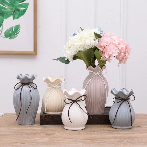 vases modern ceramic vase white/blue porcelain flower centerpieces for weddings crafts dry flowerpot home decoration accessories
vases modern ceramic vase white/blue porcelain flower centerpieces for weddings crafts dry flowerpot home decoration accessories