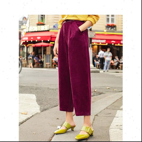 autumn arrival velvet high waist women pants slim vintage literature loose ankle length pant drop good quality, Black;white
autumn arrival velvet high waist women pants slim vintage literature loose ankle length pant drop good quality, Black;white
