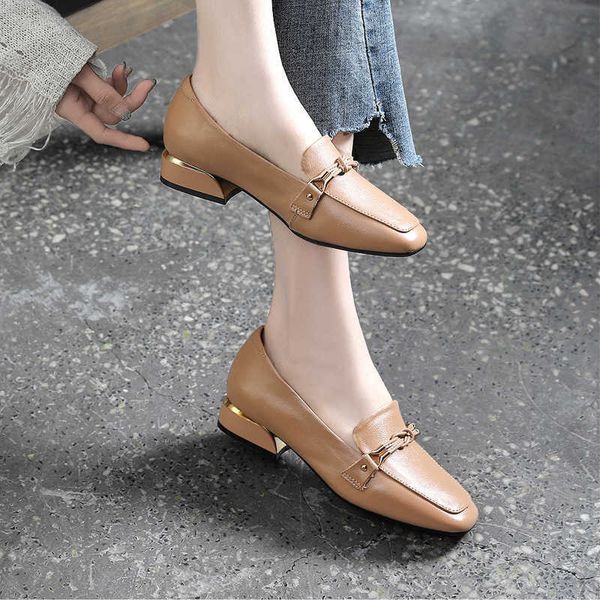 2021 layer cowhide leather single sho autumn middle heel women's large 41-43 lefu
2021 layer cowhide leather single sho autumn middle heel women's large 41-43 lefu