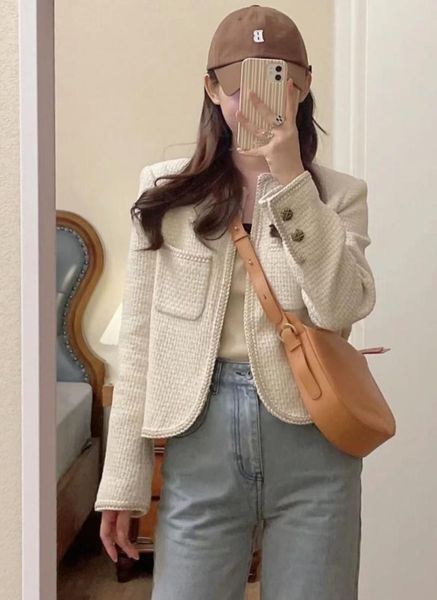 women's jackets casual jacket small fragrance retro short coat korean loose elegant cardigan cotton solid crop outerwear, Black;brown
women's jackets casual jacket small fragrance retro short coat korean loose elegant cardigan cotton solid crop outerwear, Black;brown