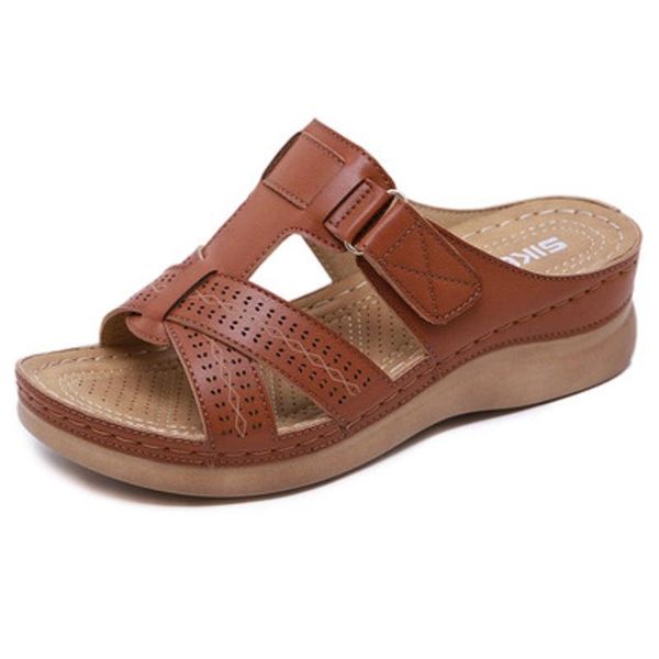 summer women's slippers classic retro soft leather slope with mom sandals outdoor walking beach, Black
summer women's slippers classic retro soft leather slope with mom sandals outdoor walking beach, Black