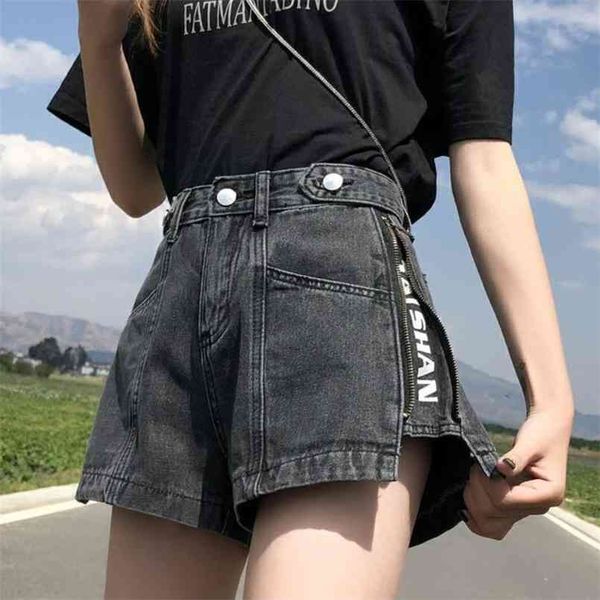 summer cotton loose slim denim women shorts jeans letter zipper female style wide leg high waist short pants 210429, Blue
summer cotton loose slim denim women shorts jeans letter zipper female style wide leg high waist short pants 210429, Blue