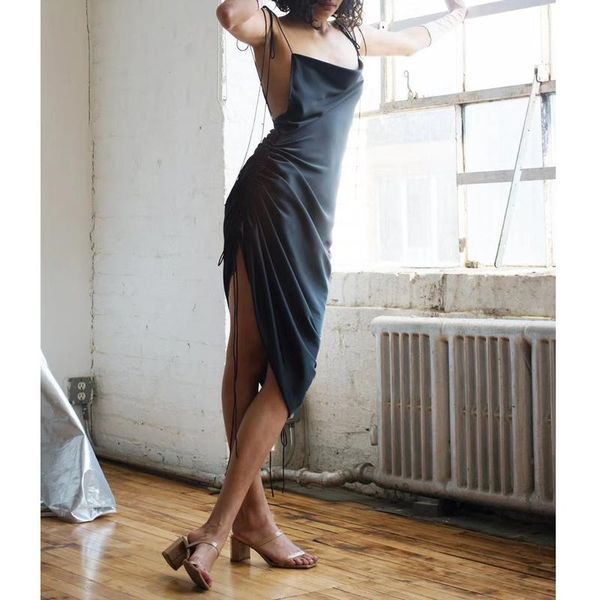 casual dresses a variety of 8.24 wearing methods, elegant retro style low-cut drawstring temperament strap dress, Black;gray
casual dresses a variety of 8.24 wearing methods, elegant retro style low-cut drawstring temperament strap dress, Black;gray