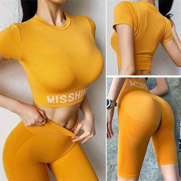 seamless yoga set 2 pieces gym clothing for women sport suit outdoor high waist cycling shorts and fitness sportswear 210802, Gray
seamless yoga set 2 pieces gym clothing for women sport suit outdoor high waist cycling shorts and fitness sportswear 210802, Gray