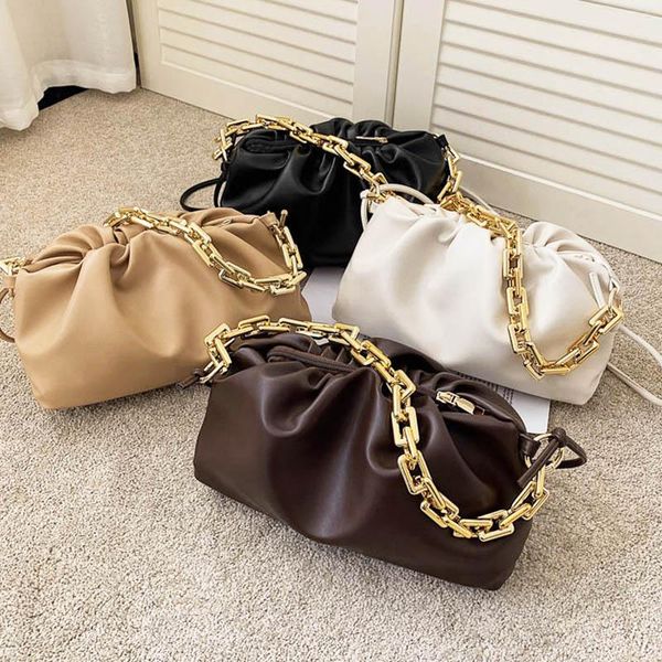 evening bags gold chain pu leather shoulder bag for women 2021 armpit lady handbags female trend hand pack
evening bags gold chain pu leather shoulder bag for women 2021 armpit lady handbags female trend hand pack