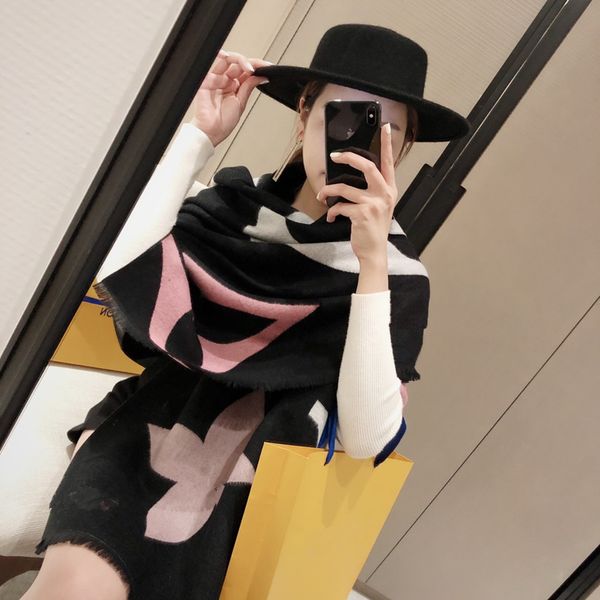 the latest styles in autumn and winter, high-end quality mink fleece scarf, fashionable temperament, all-match women's warmth shawl siz, Blue;gray
the latest styles in autumn and winter, high-end quality mink fleece scarf, fashionable temperament, all-match women's warmth shawl siz, Blue;gray