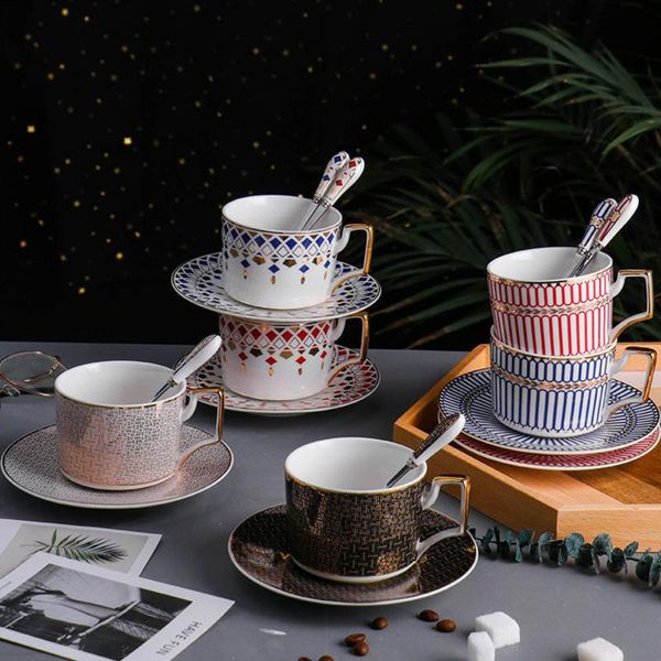 mugs ceramic coffee mug and dish european small luxury english afternoon tea set black household simple bone china cup
mugs ceramic coffee mug and dish european small luxury english afternoon tea set black household simple bone china cup