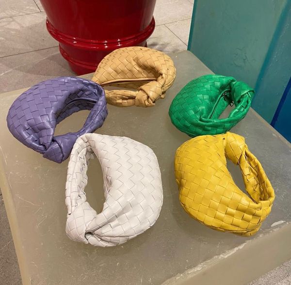 genuine leather new color bag women's knitting bag handbag underarm evening party hand knot cloud bag woven bags
genuine leather new color bag women's knitting bag handbag underarm evening party hand knot cloud bag woven bags