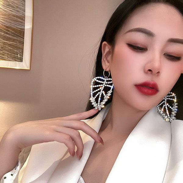 dangle & chandelier shining full rhinestone big leaf drop earrings for women exaggerated geometric temperament wedding party jewelry 2021, Silver
dangle & chandelier shining full rhinestone big leaf drop earrings for women exaggerated geometric temperament wedding party jewelry 2021, Silver