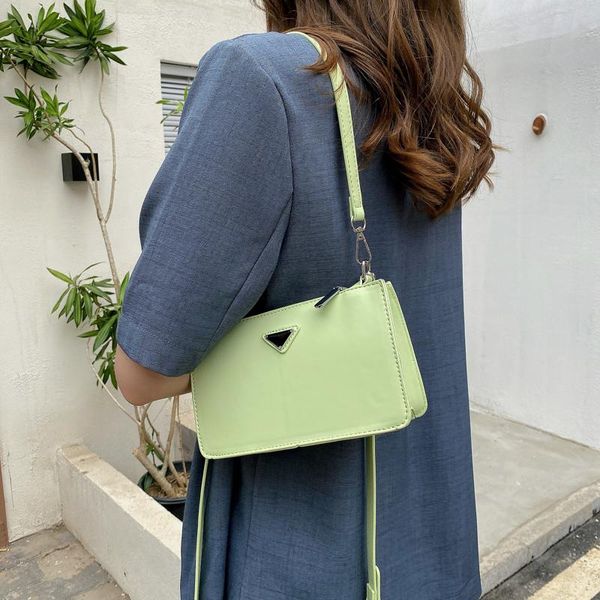 evening bags simple female leather solid color handbag retro casual women green totes shoulder fashion luxury exquisite shopping bag
evening bags simple female leather solid color handbag retro casual women green totes shoulder fashion luxury exquisite shopping bag