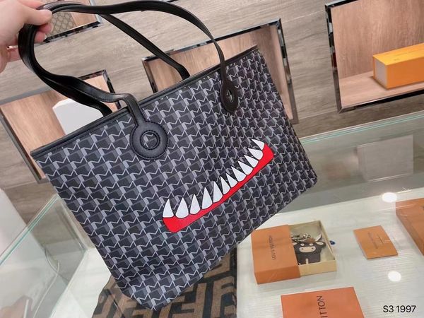 luxury handbags and storage moynatl monet women's new zhou yutong, qiao xin, princess song yan same tote , little monste
luxury handbags and storage moynatl monet women's new zhou yutong, qiao xin, princess song yan same tote , little monste