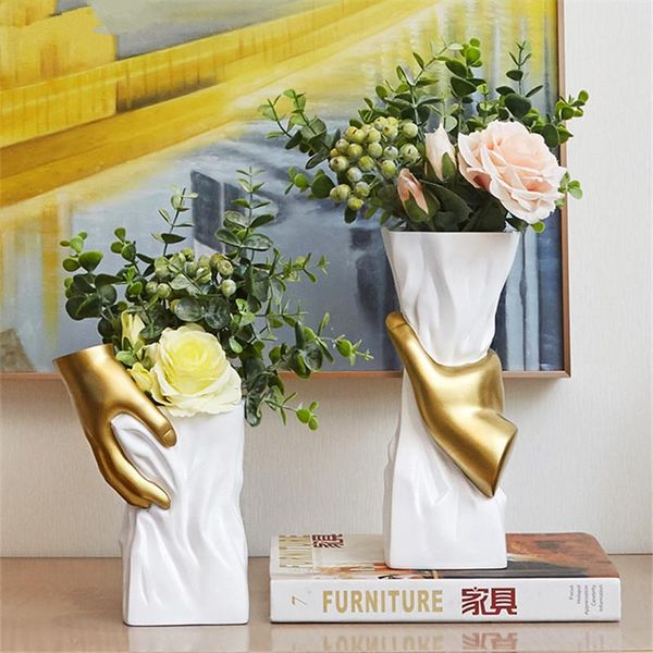 vases modern minimalist vase home decoration living room flower arrangement wine cabinet
vases modern minimalist vase home decoration living room flower arrangement wine cabinet