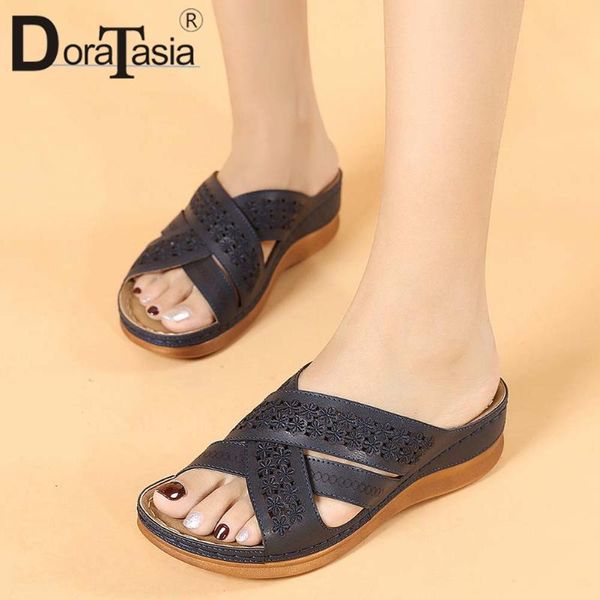 summer ladies fashion slippers brand beach women wedges heels slides casual soft shoes woman, Black
summer ladies fashion slippers brand beach women wedges heels slides casual soft shoes woman, Black