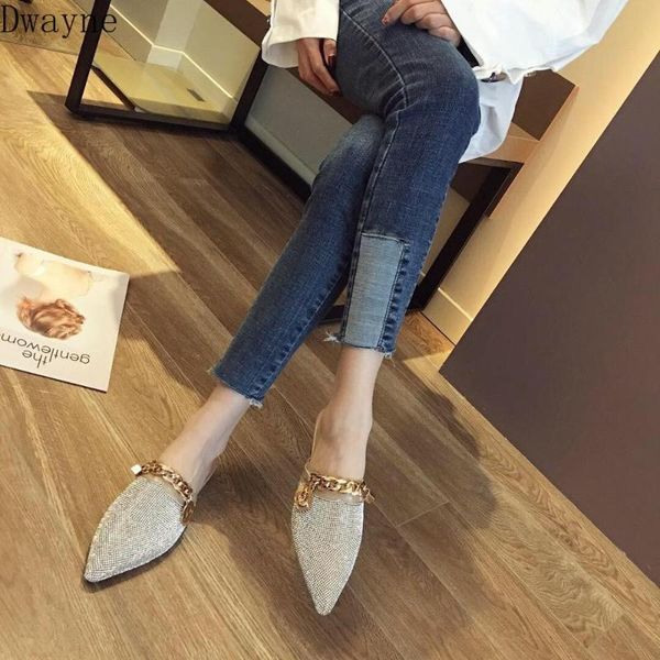 slippers 2021 autumn korean rhinestone metal chain buckle muller pointed women, Black
slippers 2021 autumn korean rhinestone metal chain buckle muller pointed women, Black