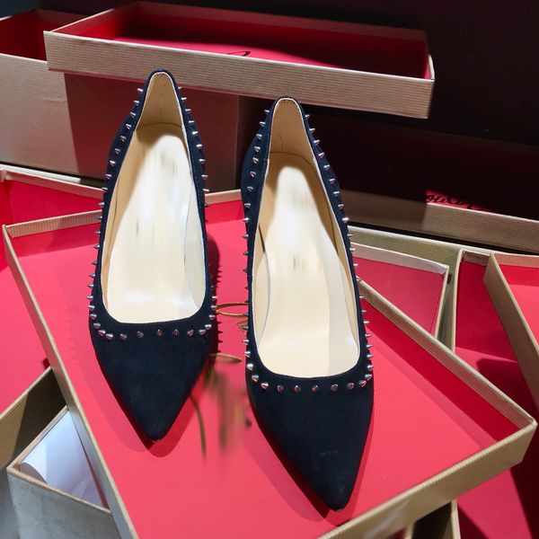 2021 good quality fashion women luxurys designers shoes designer sandals womens luxury high heels sandal dress shoess with box size 35-41 -g, Black
2021 good quality fashion women luxurys designers shoes designer sandals womens luxury high heels sandal dress shoess with box size 35-41 -g, Black