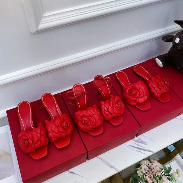 dress shoes 2021 fashion women's flower design sandals genuine leather luxury elegant style, Black
dress shoes 2021 fashion women's flower design sandals genuine leather luxury elegant style, Black
