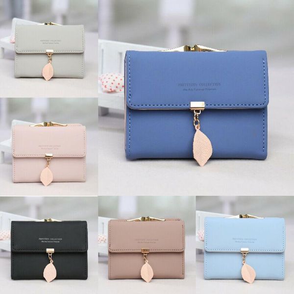 wallets 2021 cute elegant emboridery pattern women's short small wallet ladies leather folding coin card holder money purse, Red;black
wallets 2021 cute elegant emboridery pattern women's short small wallet ladies leather folding coin card holder money purse, Red;black